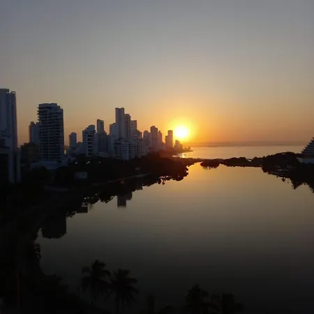 Tropical With Panoramic View Of The Sea Apartamento *